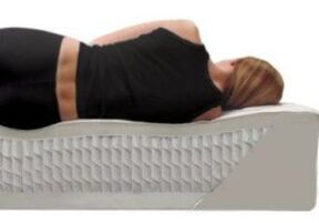 The orthopedic mattress will prevent the occurrence of lower back pain after sleep