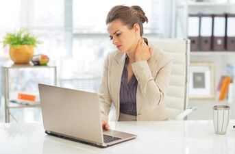 Symptoms of cervical column osteochondrosis